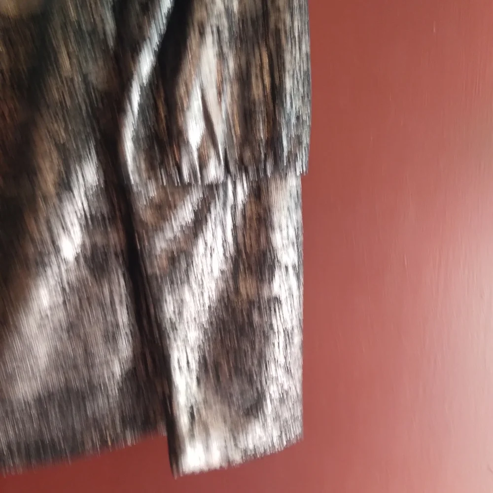 Metallic Off The Shoulder Top - Picture 3 of 3